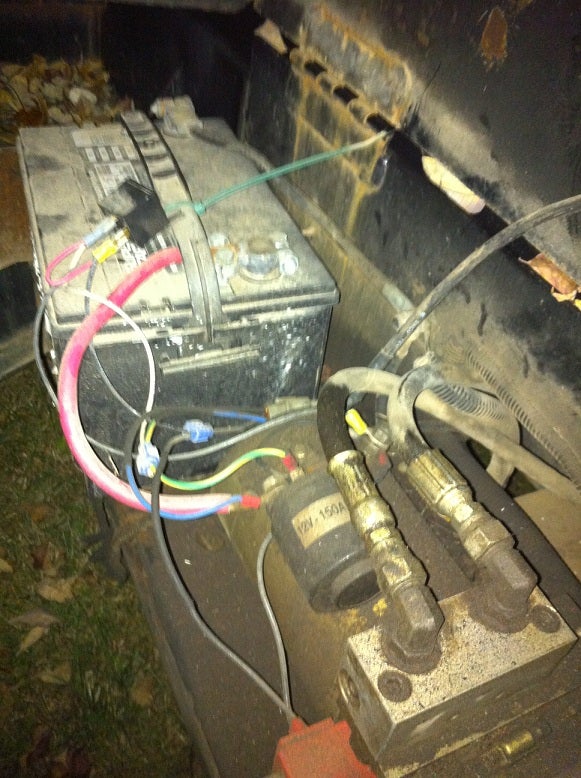 Any know how to wire remote for dump trailer??? | LawnSite